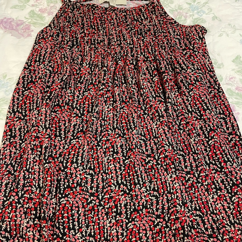 Loft Top size Small NWOT! Retail $70